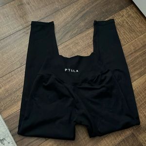 PTula bare pro. 23” legging. Small